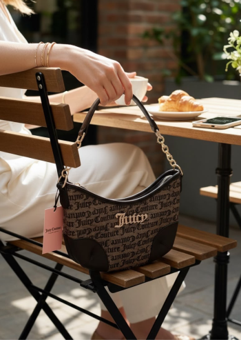 Cartera de Hombro Juicy Couture Original – Monograma Café