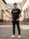 Camiseta Casual "Supreme" – Negro Clásico
