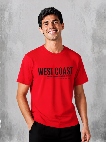 Camiseta Casual "West Coast" – Rojo Intenso